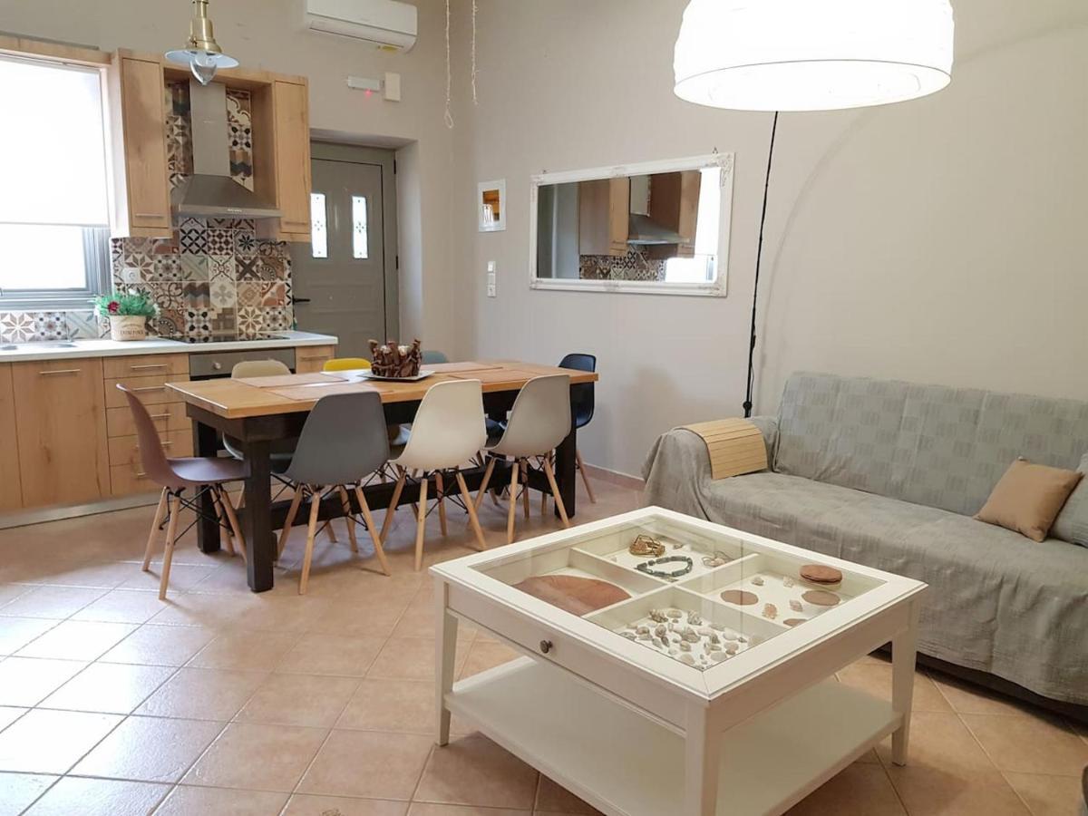 Colimbos Accommodation, 2 Min From The Beach Sfinarion ภายนอก รูปภาพ