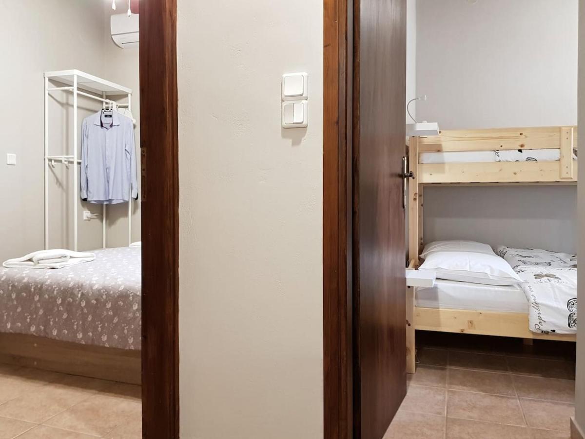 Colimbos Accommodation, 2 Min From The Beach Sfinarion ภายนอก รูปภาพ